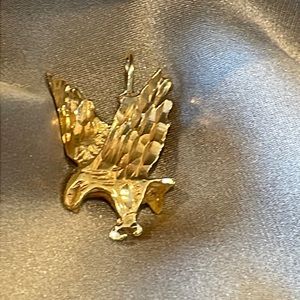 Vintage Diamond Cut Eagle Charm Solid 14k!